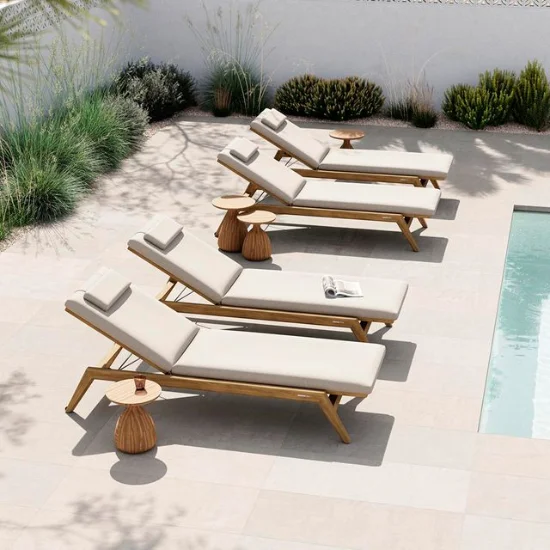Recliners / Loungers