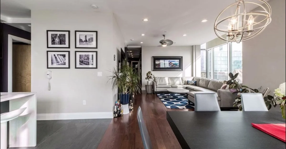 Vila Romana Apartment / Carla Dichy Arquitetura