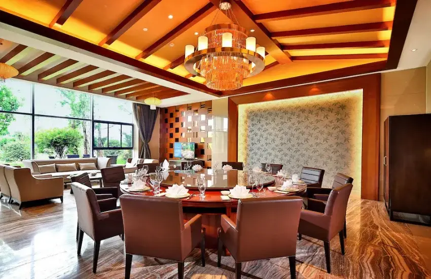 Outdoor Restaurant Patio Furniture Dubai